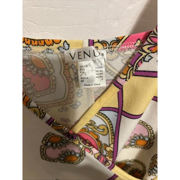 sundress for women size sm. yellow pink white Asymmetric - Picture 2 of 8